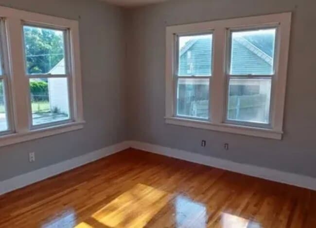 Photo - 631 N Fountain St