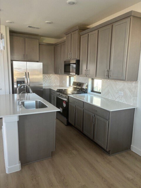 Photo - 3221 Loam Ln