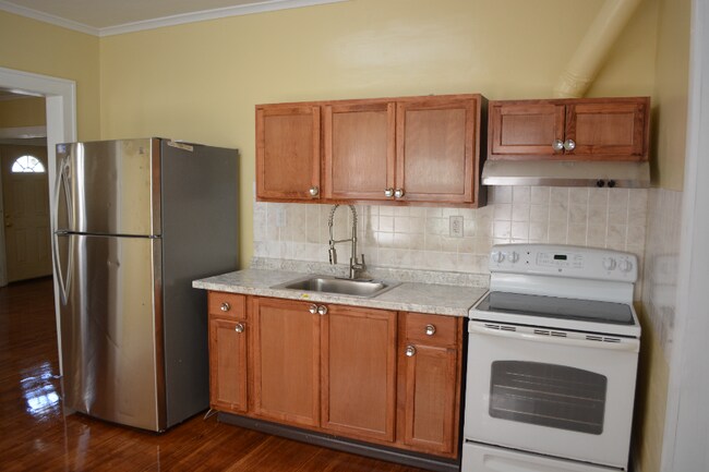 Photo - 1673 Taylor Ave Unidad 1F