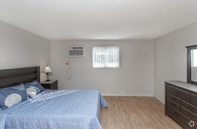 Estudio - 405 ft² - Qube