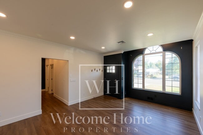 Photo - Updated 2 Bed Home with Detached Office & Fenced Yard