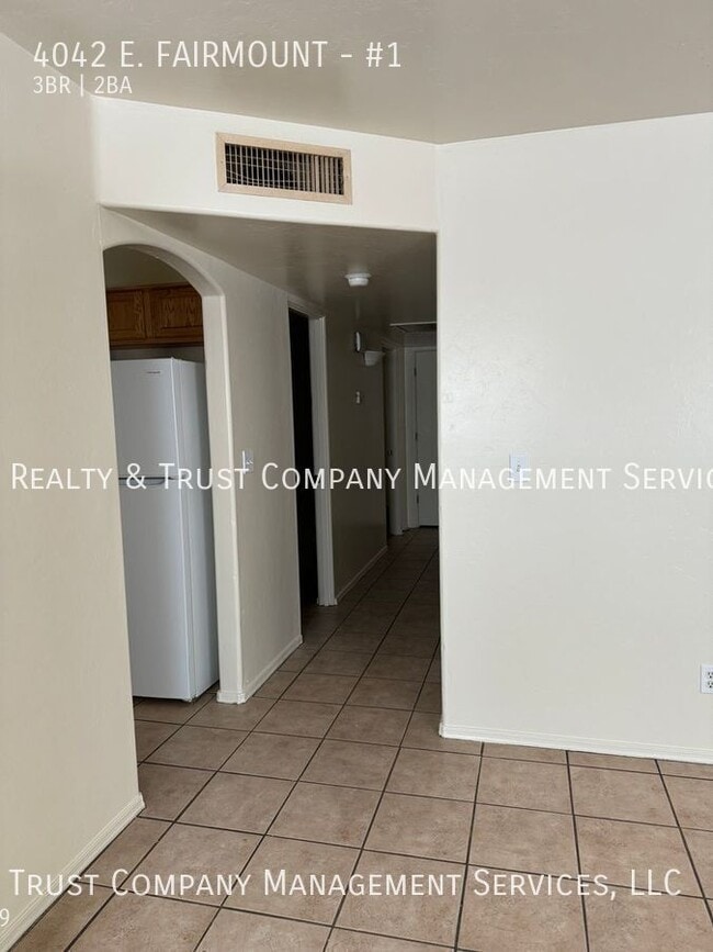 Photo - 4042 E. FAIRMOUNT-#1 Unit #1