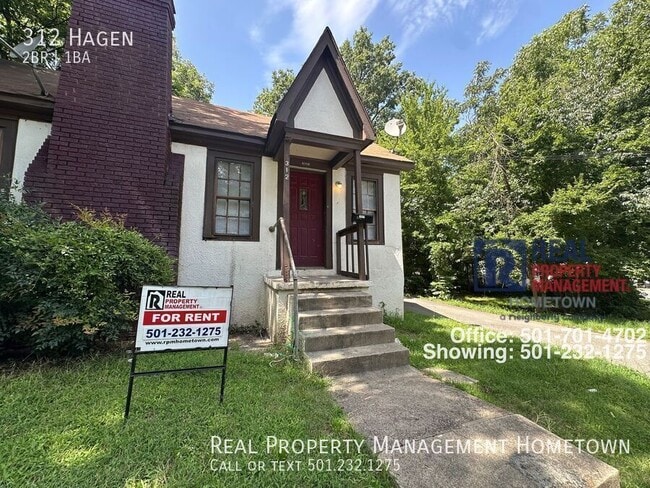 Building Photo - 312 Hagen-
