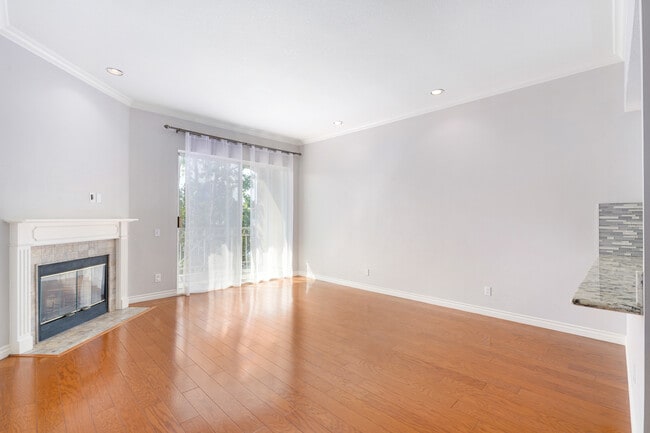 Photo - 1820 S Beverly Glen Blvd Unit 201