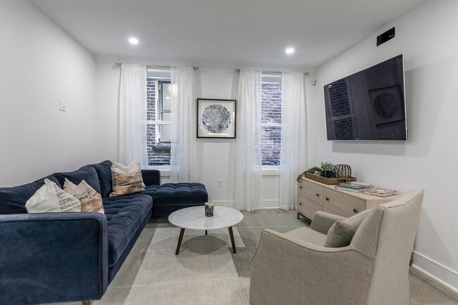 Photo - 145 Charles St Unit 3