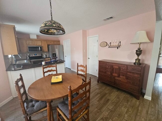 Photo - 1 Pawnee Ln