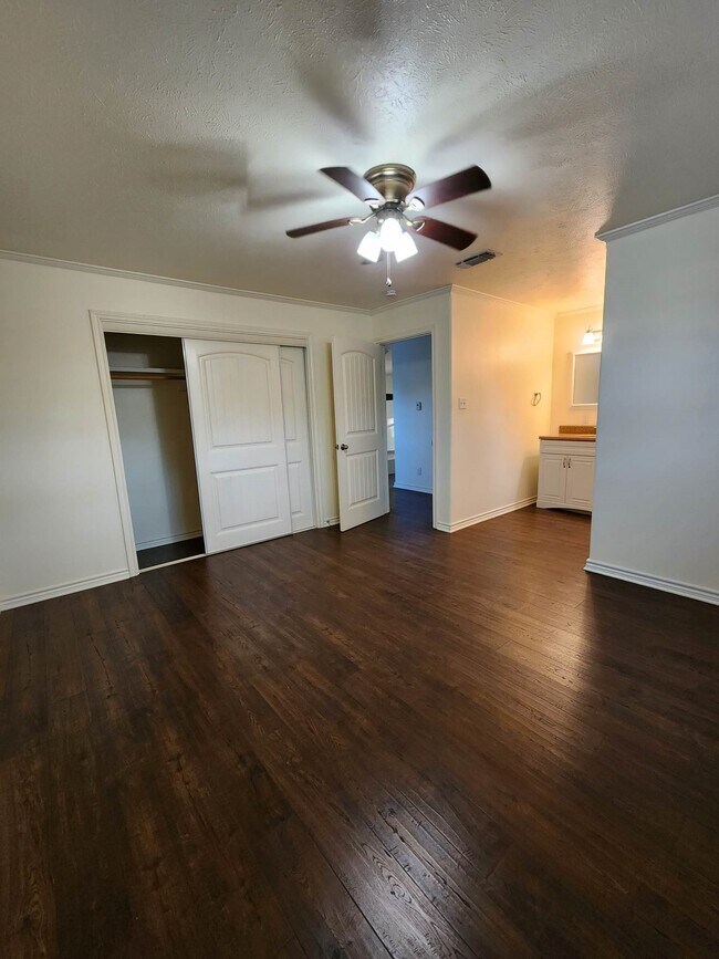 Photo - 218 Co Rd 1500