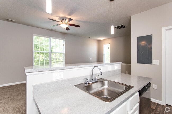 1BR, 1BA - 812 SF - Bentley Flat - The Villages at Waggoner Park Apartment