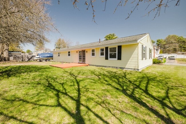 Photo - 125 Temi Rd