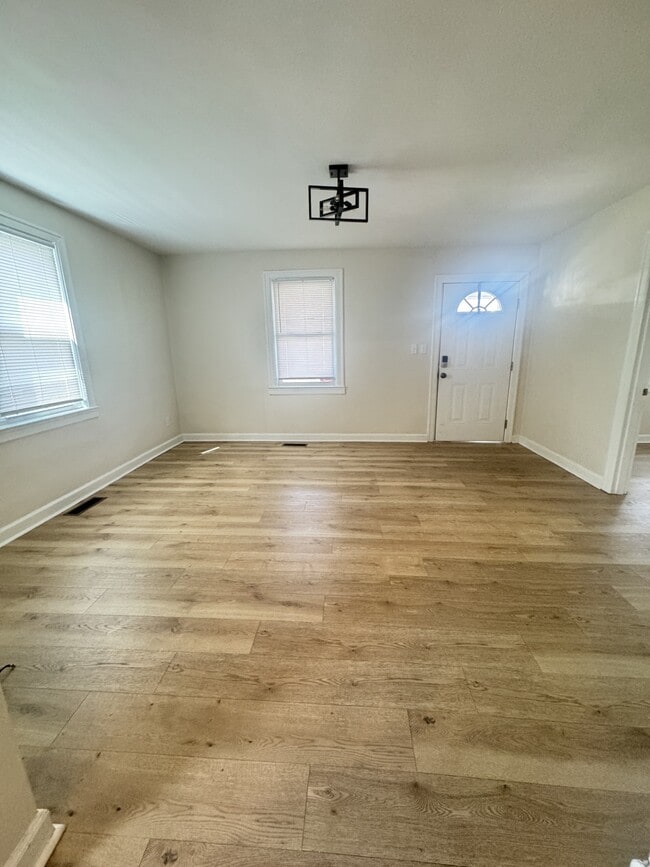 Photo - 324 Bourbon St