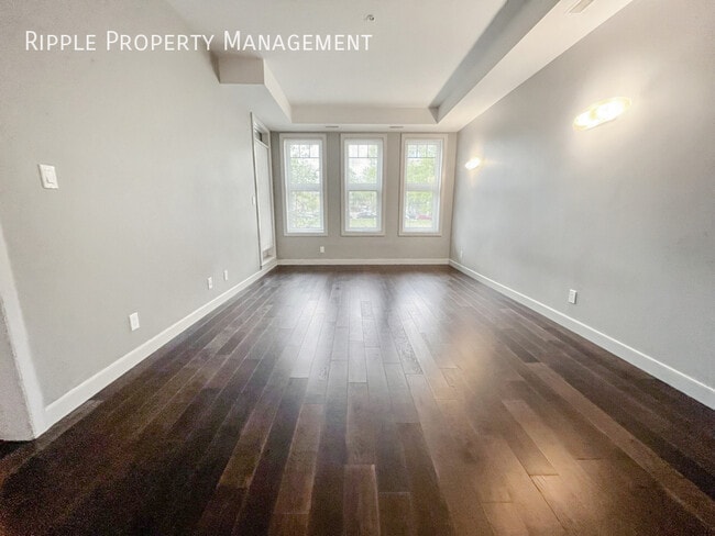 Photo - CONTEMPORARY 3-BED, 2-BATH CONDO | PRIME NW LOCATION NEAR UNIVERSITY & LRT Unit 111