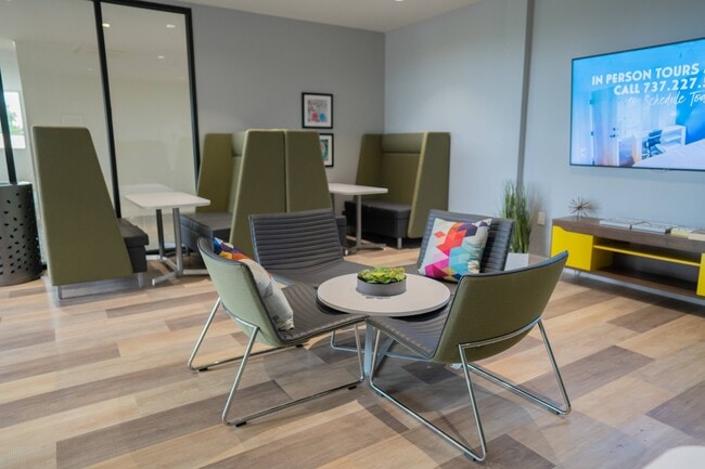 Photo - Cheatham Street Flats