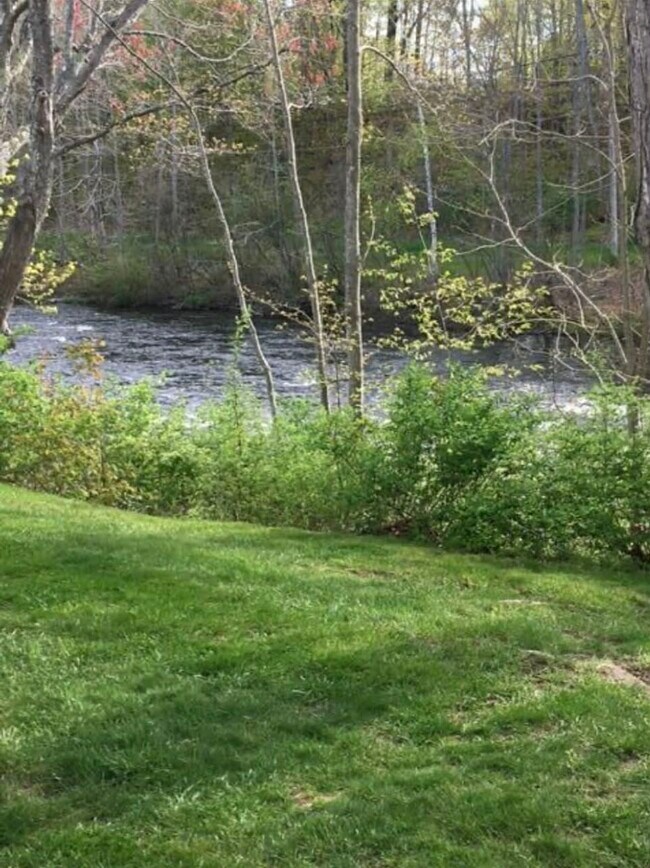 Photo - 17 Water St Unidad #3