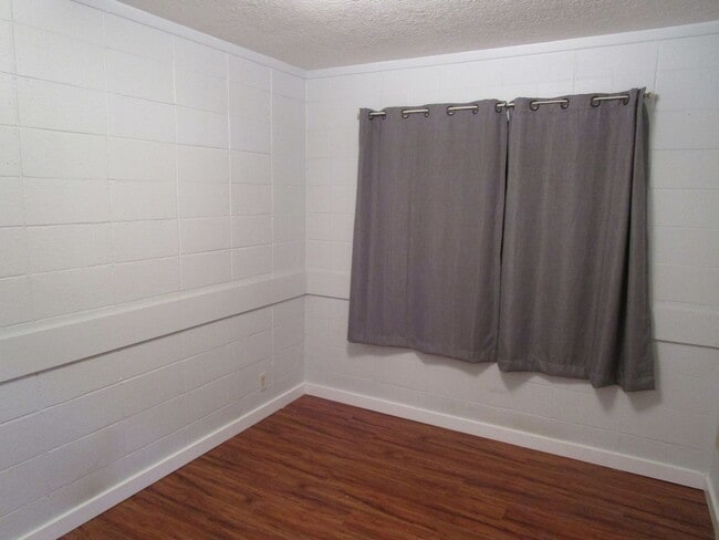 Photo - 2 Story House, 4 Bedrooms + Bonus Room in ...