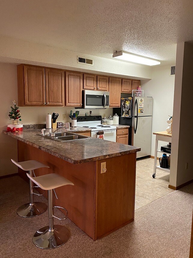 Photo - 319 E Court St