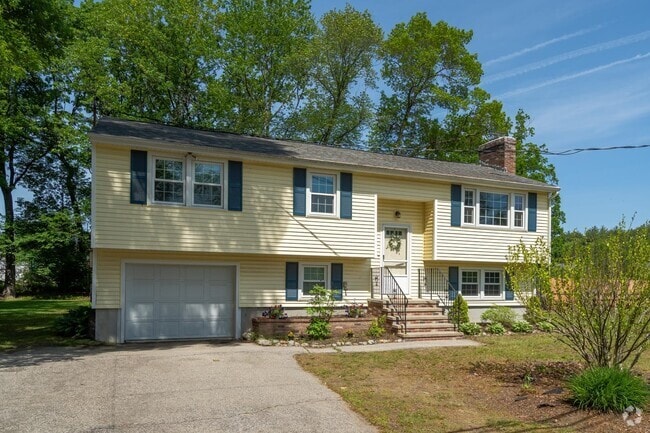 Building Photo - 22 Chatham Cir Rental