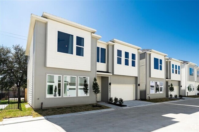 Building Photo - 8910 Knl Br Dr Rental