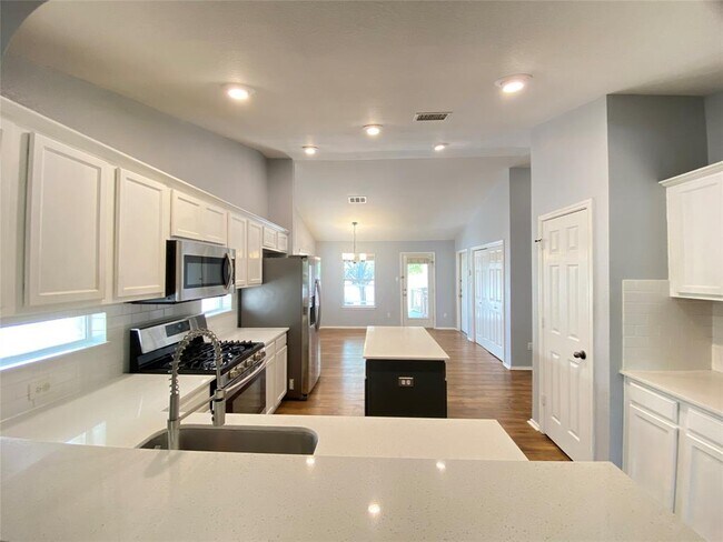 117 Yucca House Dr