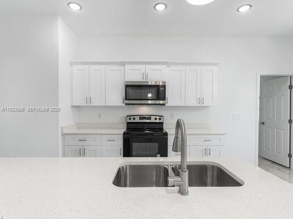 Photo - 3003 Lady Ln