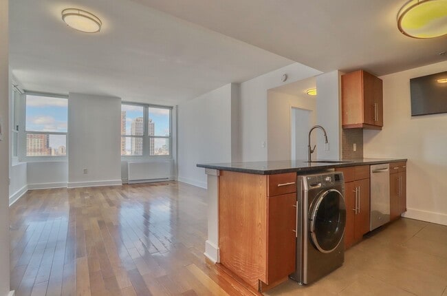 Photo - 88 Morgan St Unit 2209