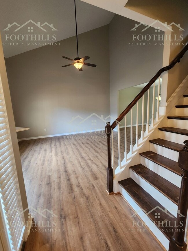 Photo - 6 Robert de Brus Cir