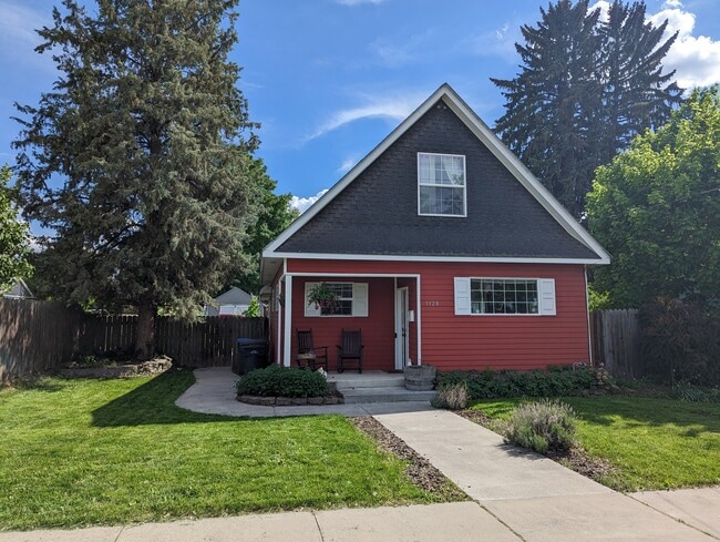 Photo - 1128 Hobson St