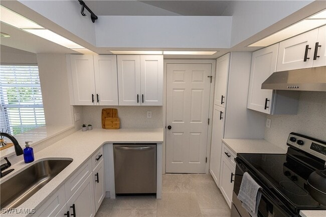 Photo - 2170 Faliron Rd