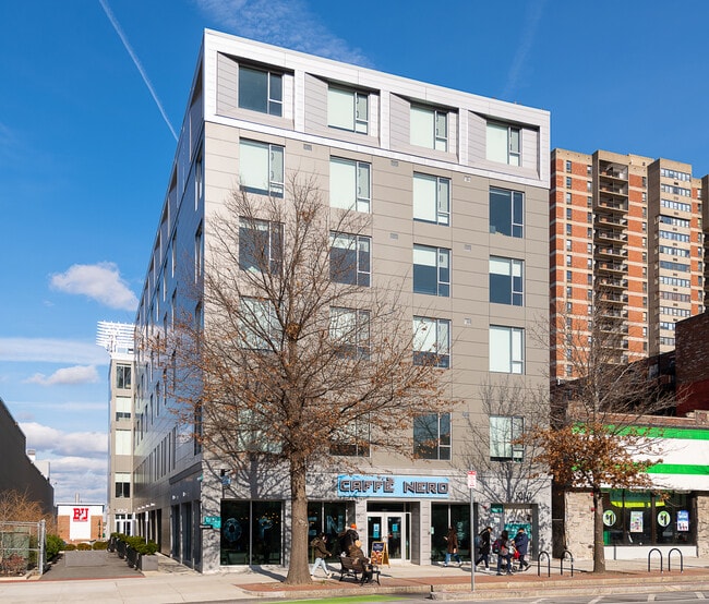 Photo - 1047 Commonwealth Avenue