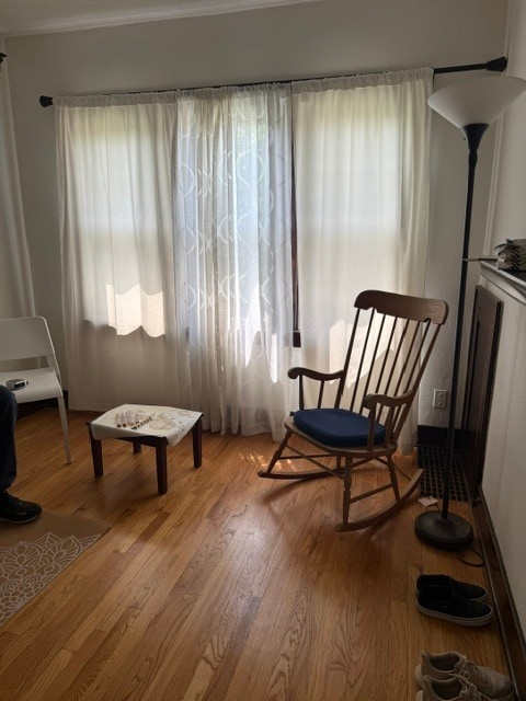 Living area - 2701 E Saginaw St