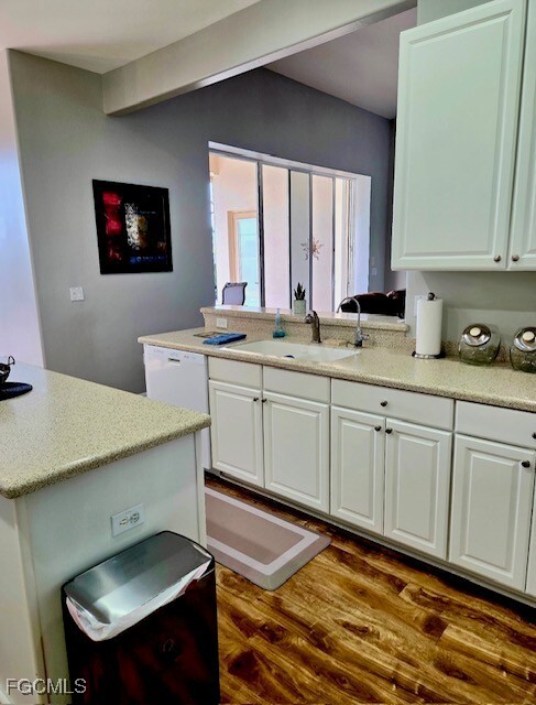 Building Photo - 9129 Links Dr