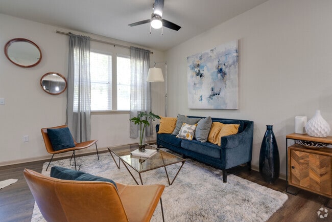 2HAB, 2BA - 1,125 ft² - Gran Bay Apartment Homes