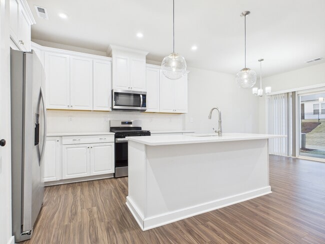 Photo - 9529 Munsing Dr