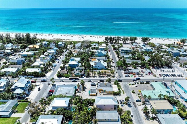 101 Palm Ave Unit 2