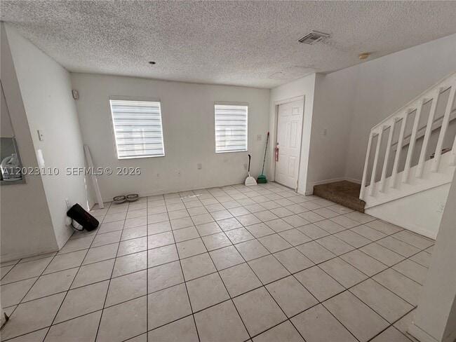 18674 SW 100th Ave