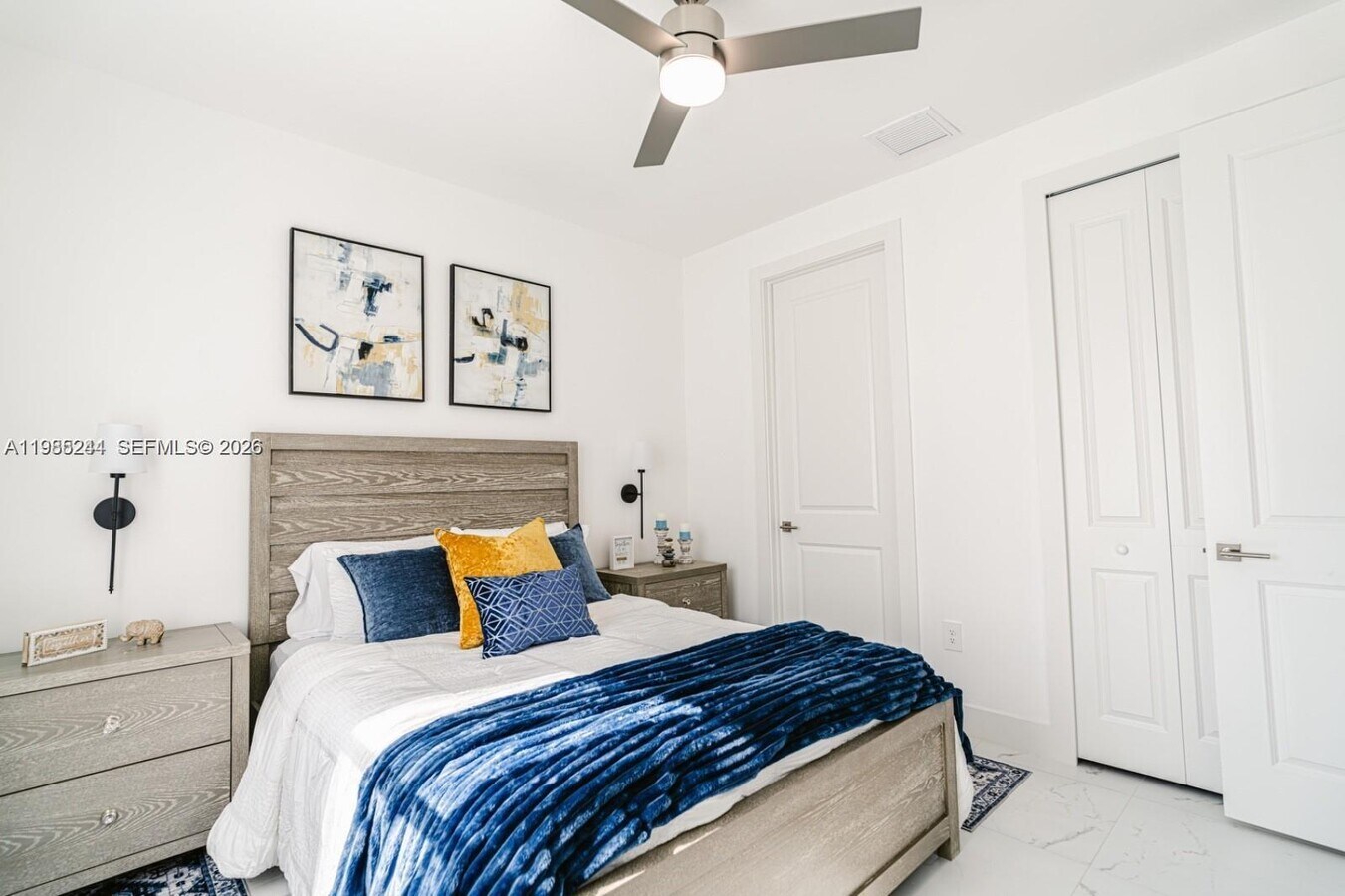 Photo - 434-436 Bells St E Unit 434/436