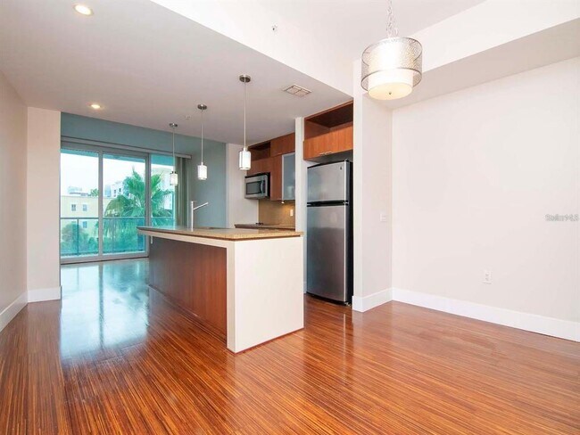 Photo - 111 N 12th St Unit 1413