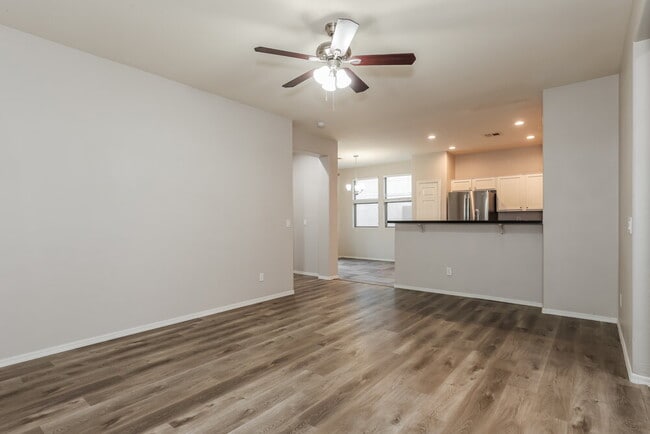 Photo - 4043 W Pedro Ln