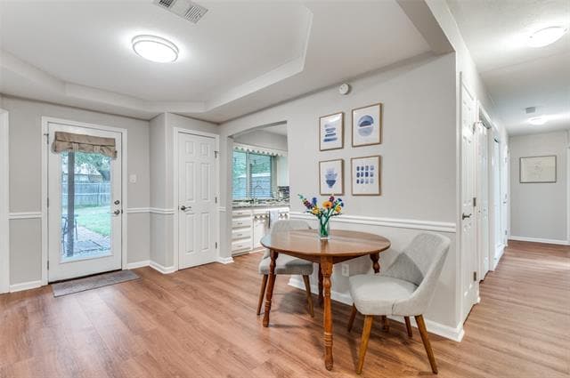 Photo - 2828 Oak Forest Dr