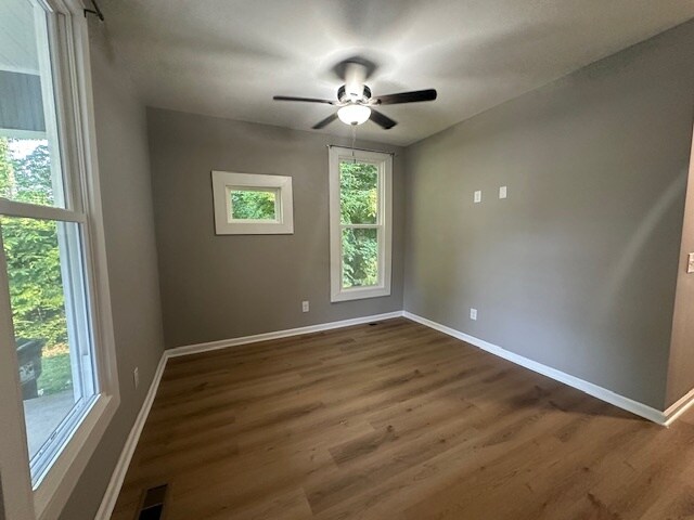 Photo - 715 N Spring St Unidad A