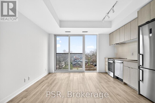 Photo - 1660 Bloor St W Unité 707