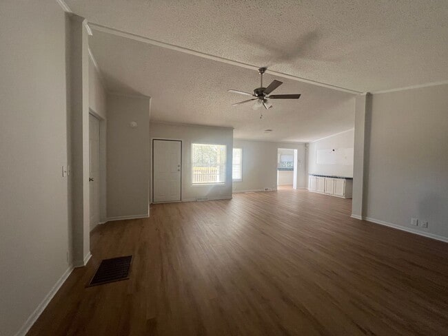 Photo - LEASING NOW FOR OCTOBER 2025!
