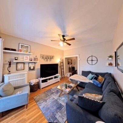 Photo - 35 Mt Hood Rd Unidad 12