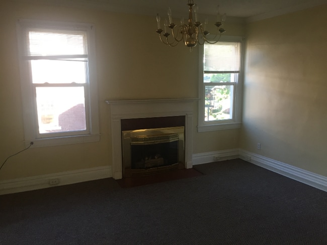 Photo - 704 10th Ave Unit 2