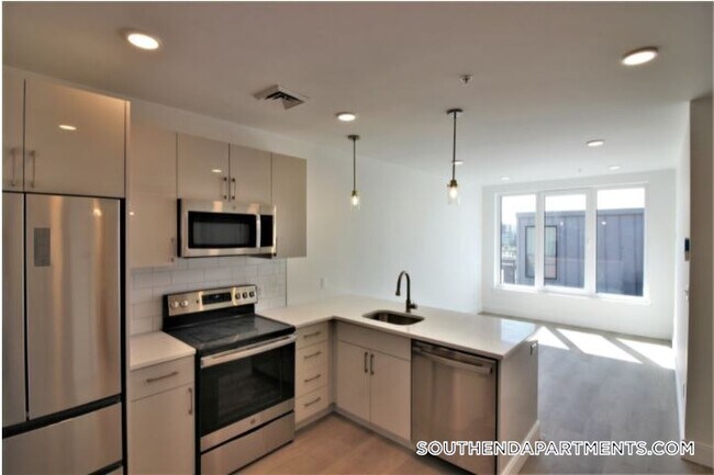 Photo - 1 Newcomb St Apartment Unit 603
