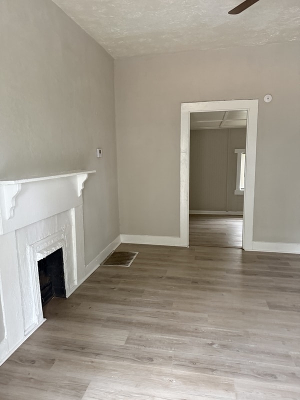 Photo - 116 Jones St