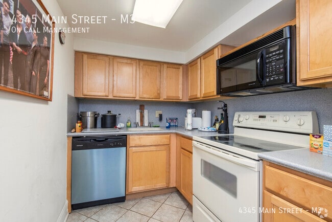 Building Photo - 4345 Main St Unit M3 Rental