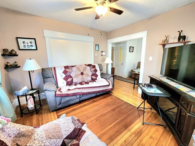 Photo - 10 Alton Rd Unit 10