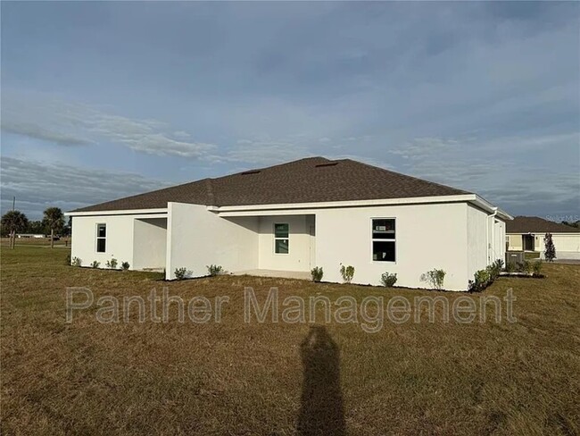 Building Photo - 16107 Badalona Dr Rental