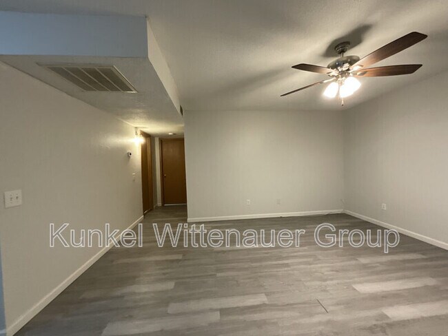 Photo - 1320 N 1st St