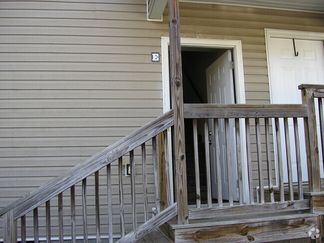 Building Photo - 541 McFadin Station St Unit E Rental